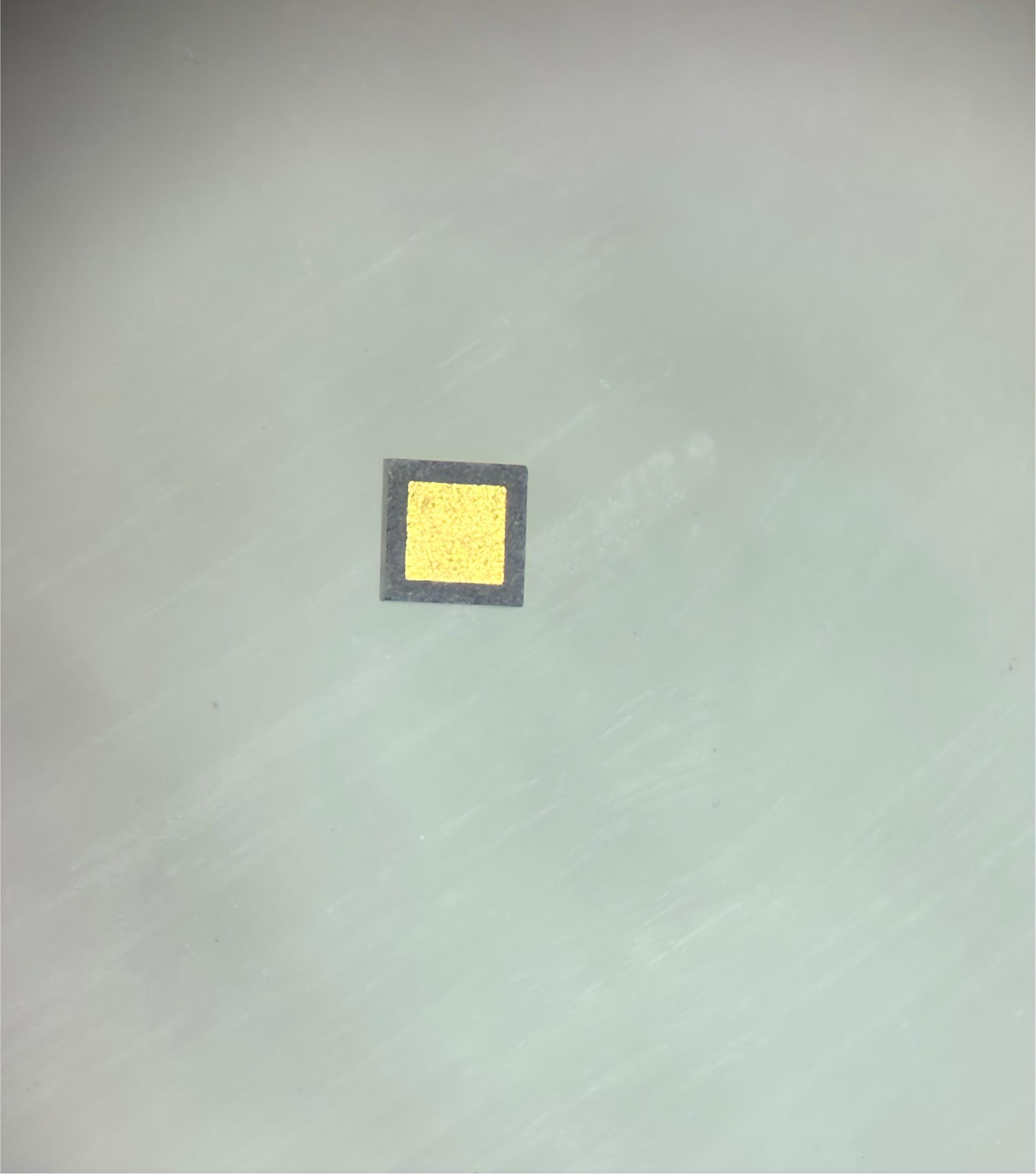 Condensador de chip reservado de borde de doble cara 91MCC102A 1000pF Condensador SMD resistente a altas temperaturas